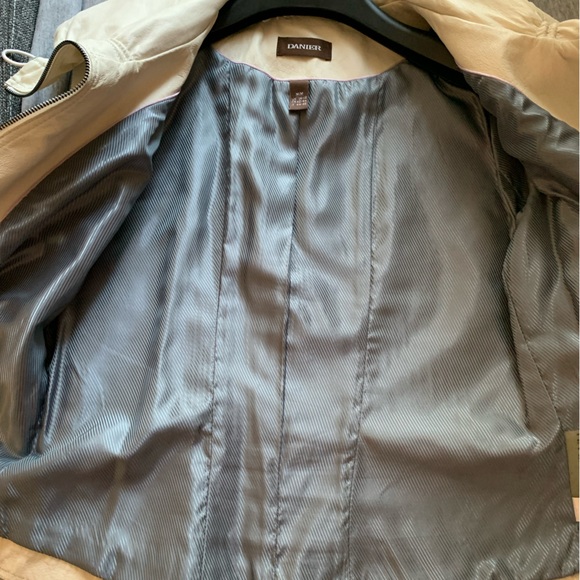 Daniel Leather Cream Jacket, Size Medium - Picture 3 of 5